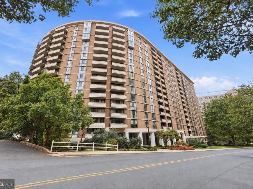 4620 N Park Avenue, Unit 1505, Chevy Chase, MD 20815 Main Photo