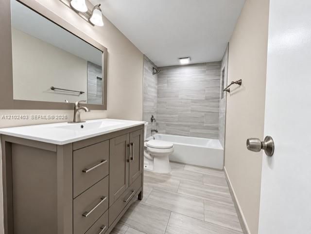 6130 W 19th Ave, Unit 308, Hialeah, FL 33012 Photo