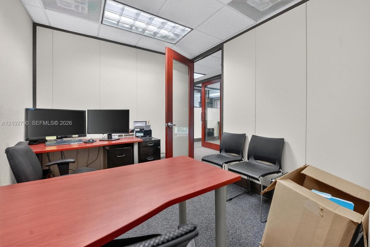 3600 Red Rd , Unit 307, Miramar, FL 33025 Photo