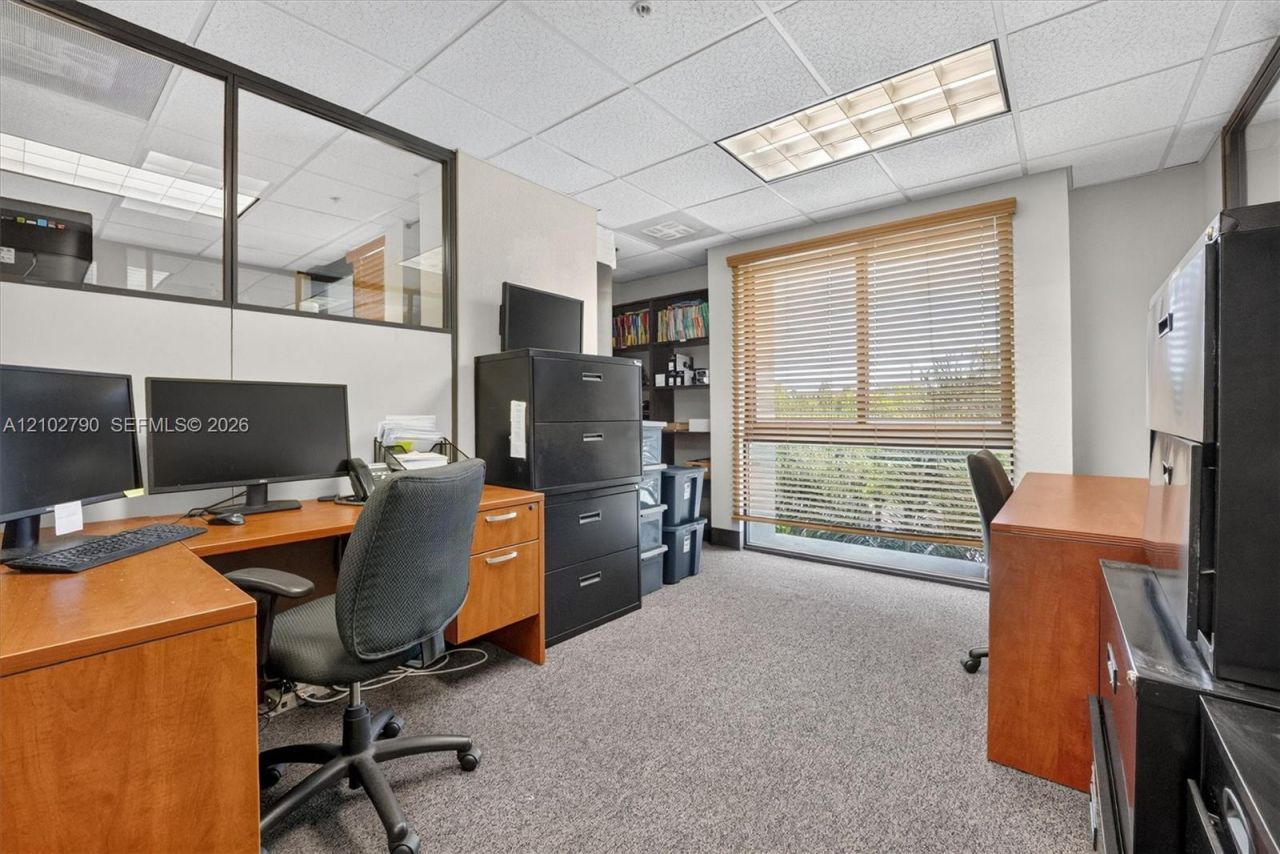 3600 Red Rd , Unit 307, Miramar, FL 33025 Photo