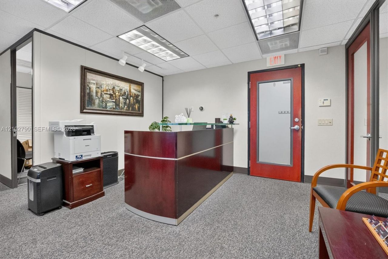 3600 Red Rd , Unit 307, Miramar, FL 33025 Photo