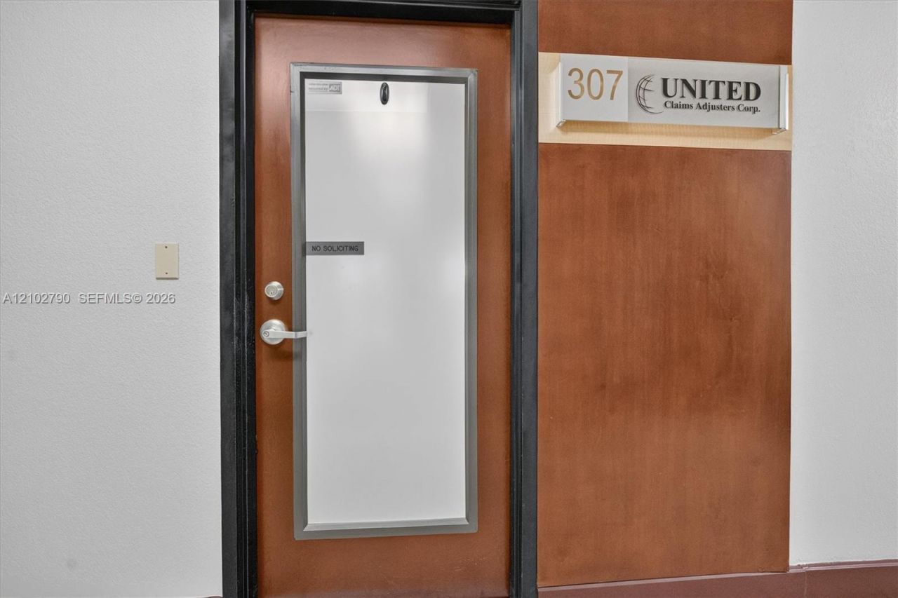 3600 Red Rd , Unit 307, Miramar, FL 33025 Photo
