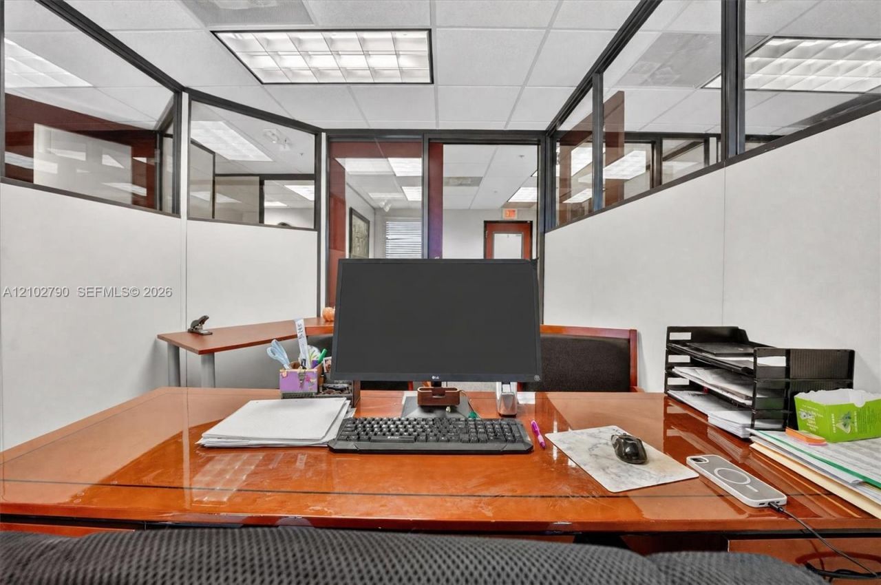 3600 Red Rd , Unit 307, Miramar, FL 33025 Photo