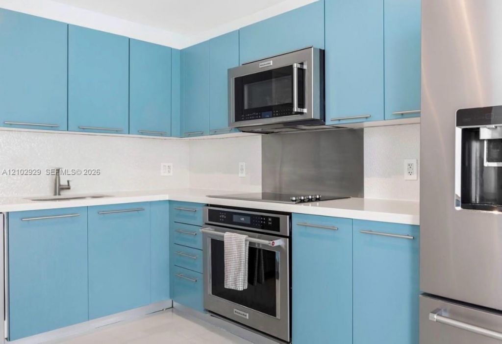 90 SW 3rd St, Unit 1613, Miami, FL 33130 Photo