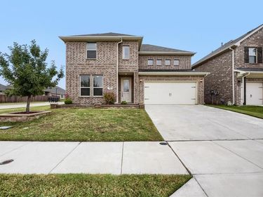 3801 Heather Meadows Drive, Fort Worth, TX 76244