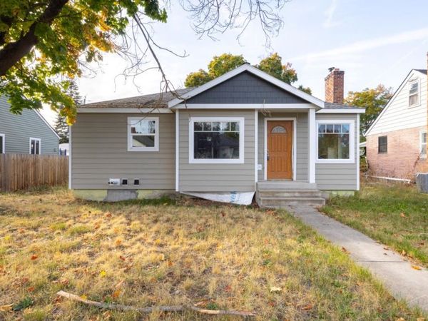 4915 N Lincoln St, Spokane, WA 99205