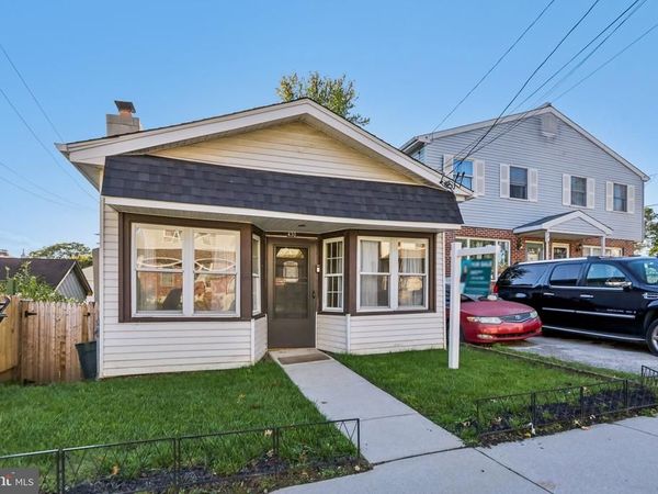 430 CHARMONT AVENUE, FOLCROFT, PA 19032