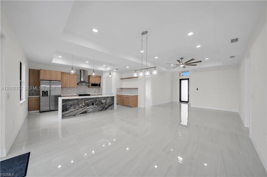 382 Pauline Ave , Lehigh Acres, FL 33974 Photo