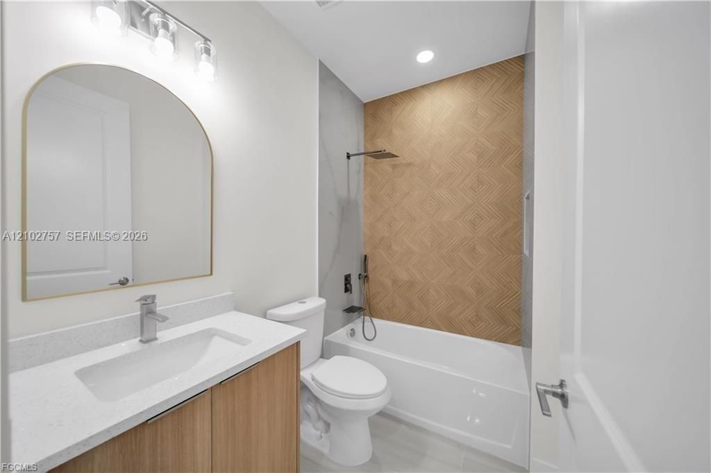 382 Pauline Ave , Lehigh Acres, FL 33974 Photo