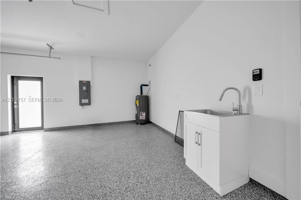 382 Pauline Ave , Lehigh Acres, FL 33974 Photo