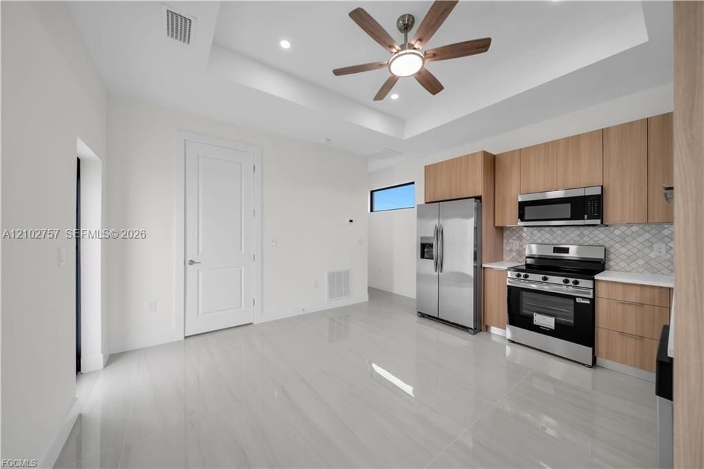 382 Pauline Ave , Lehigh Acres, FL 33974 Photo