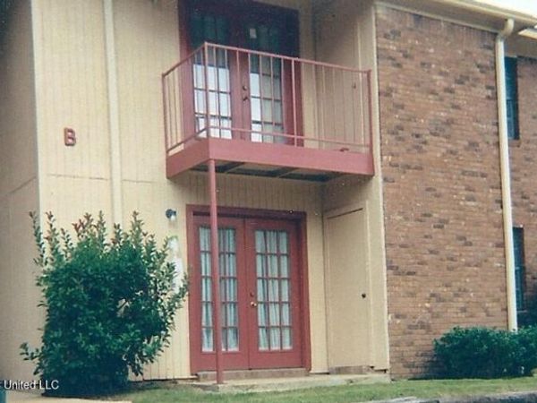836 Riverview Drive, Jackson, MS 39202