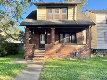 2440 Linwood Avenue, Niagara Falls, NY 14305