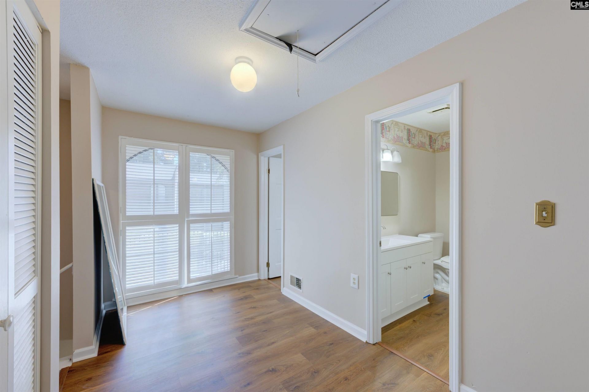 5013 Forest Lake Place Photo 12