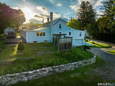 2 Perry , Salisbury, CT 06039