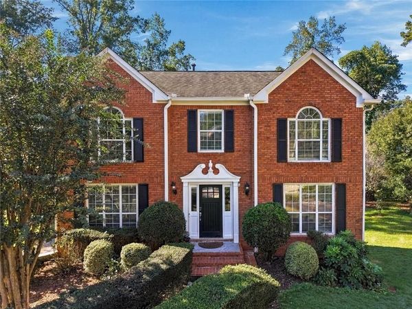 690 Ruxbury Court, Suwanee, GA 30024