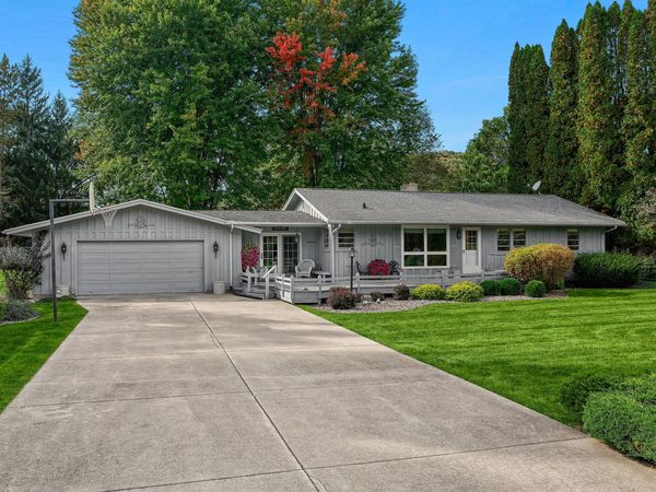 N1253 Bloomer Mill Rd, Shelby, WI 54601