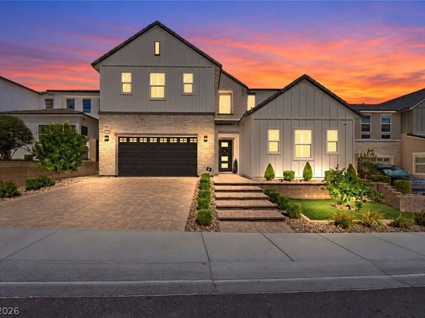 10428 Fiore Rosa Court, Las Vegas, NV 89166