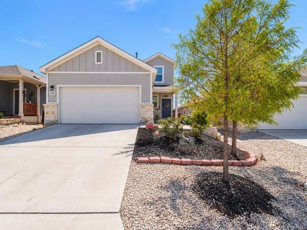 160 Honey Oak LN, New Braunfels, TX 78130