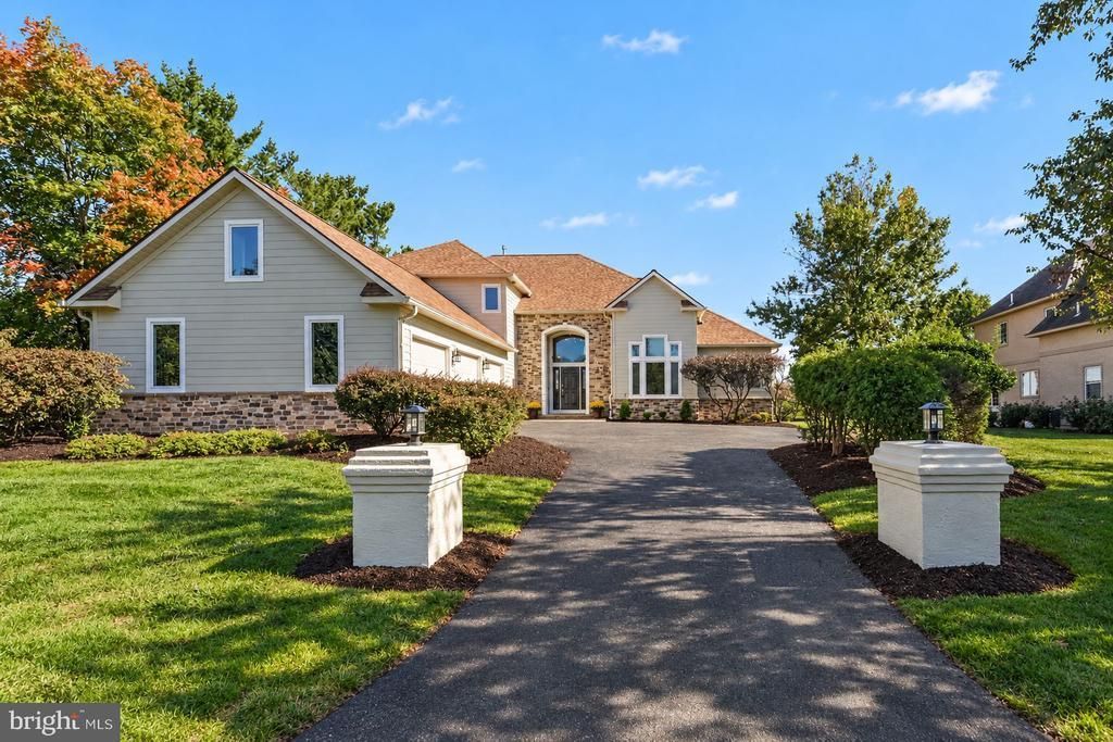 106 INVERNESS DRIVE, BLUE BELL, PA 19422