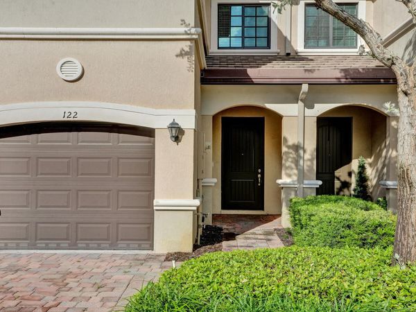 4234 N DIXIE Highway, Unit 122, Oakland Park, FL 33334