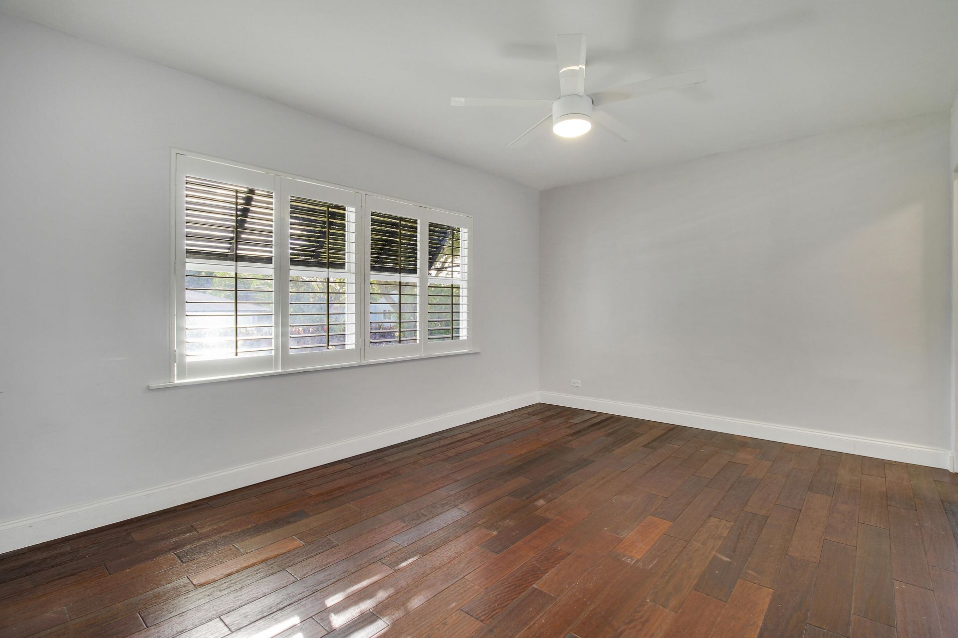1111 N B Street, Lake Worth Beach, FL 33460 Photo