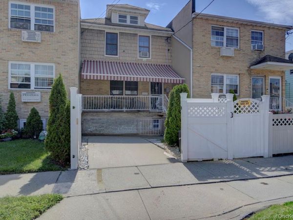 13829 248th Street, Rosedale, NY 11422