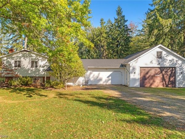2527 Monica Drive , Richfield, OH 44286
