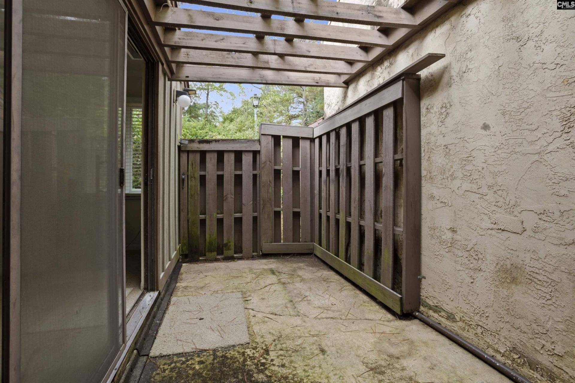 2072 Watermark Place  Photo 11