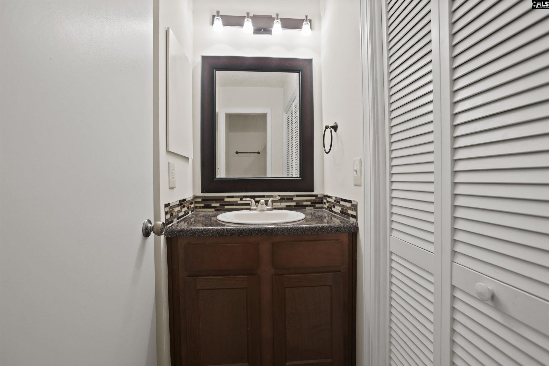 2072 Watermark Place  Photo 14