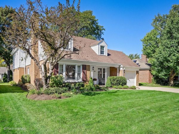 832 Sherwood Road , La Grange Park, IL 60526