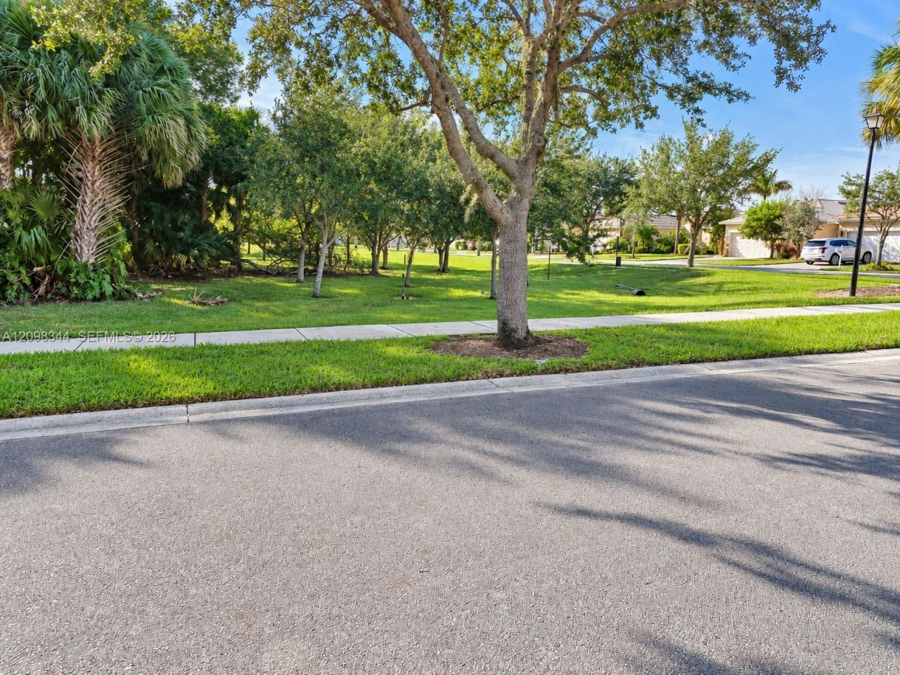 9750 SW Lindale Trace Blvd, Port Saint Lucie, FL 34987 Photo