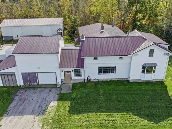 7016 Lyman Road , Bergen, NY 14416