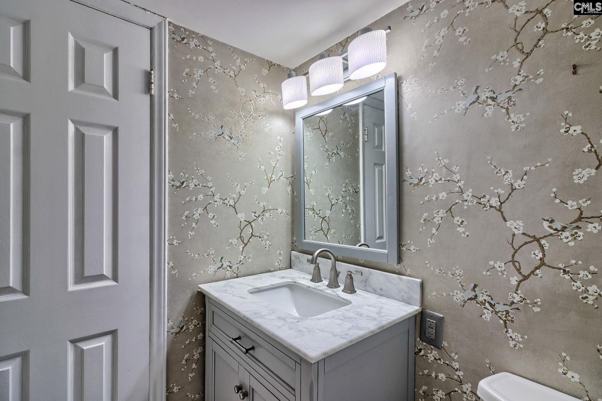 5516 Lakeshore Drive  Photo 20