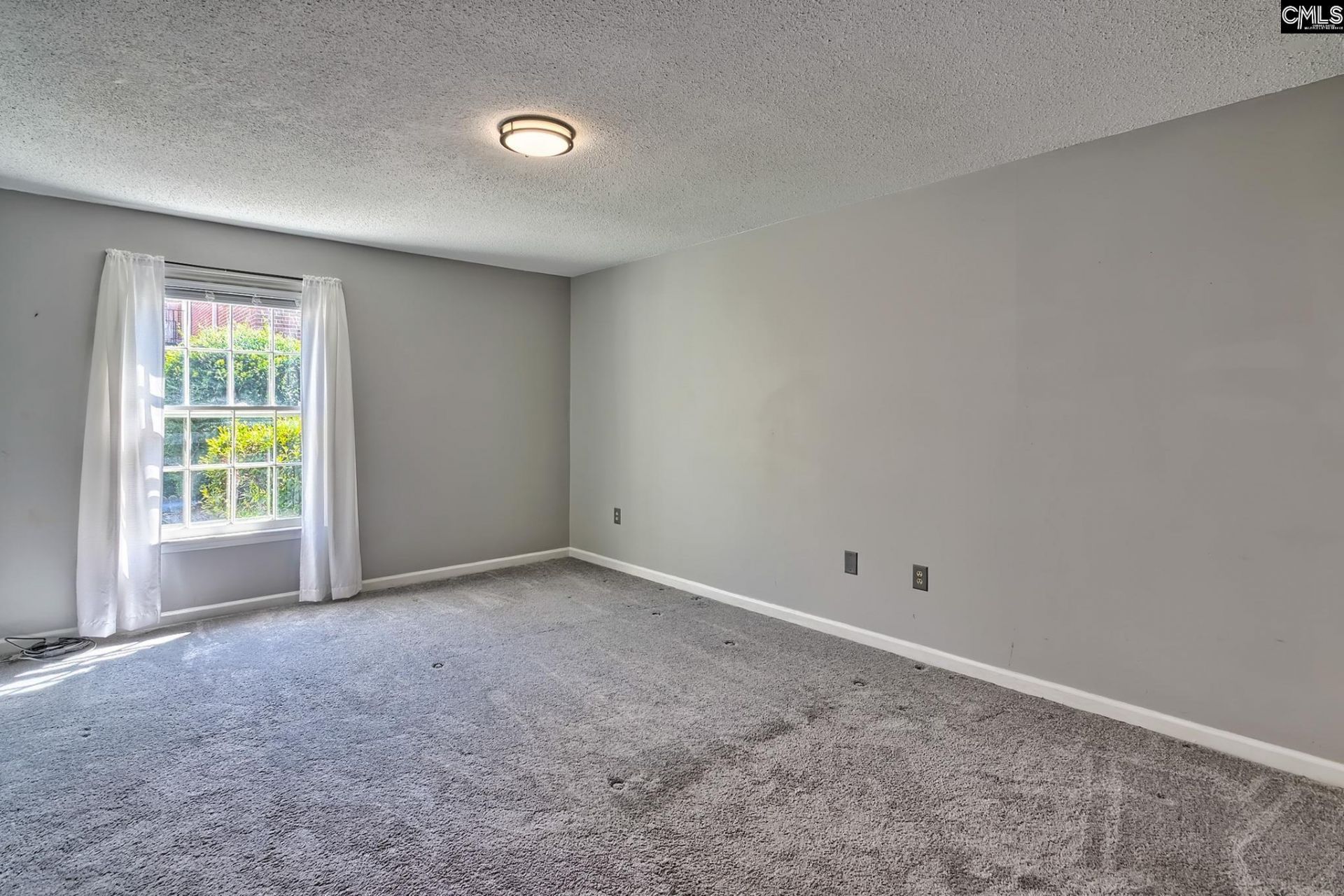 5516 Lakeshore Drive  Photo 21