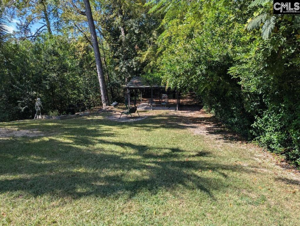 5516 Lakeshore Drive  Photo 27