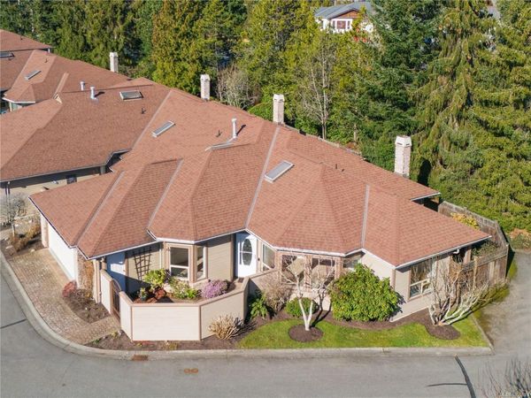 4515 Pipeline Rd , Unit #601, Saanich, BC V8Z 5M3