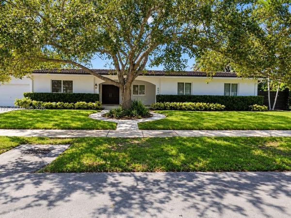 8620 SW 85th Ave, Miami, FL 33143