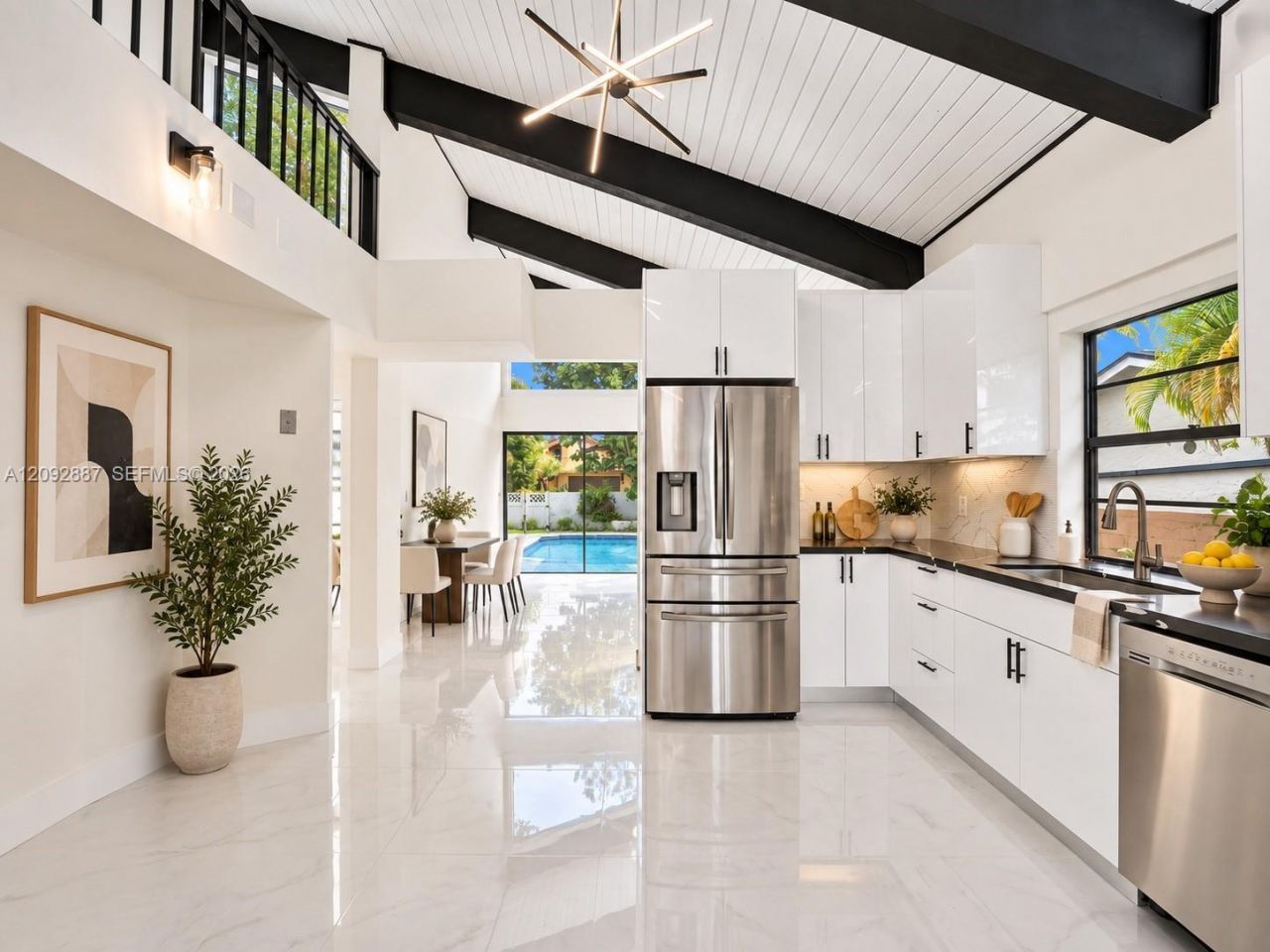 641 Mockingbird Ln, Plantation, FL 33324 Photo