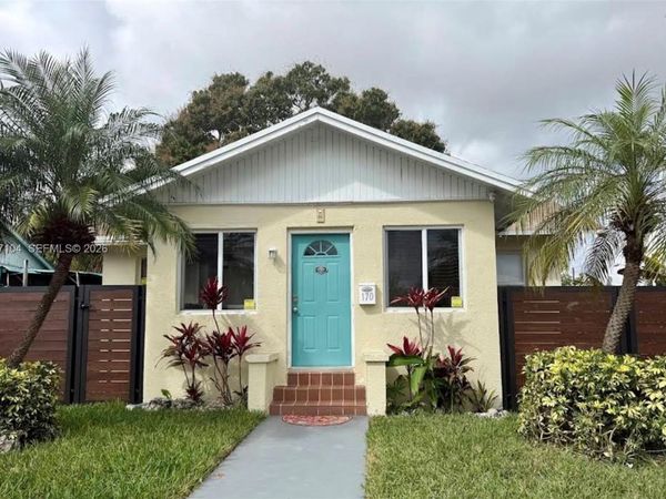 170 NW 18th Ct , Miami, FL 33125