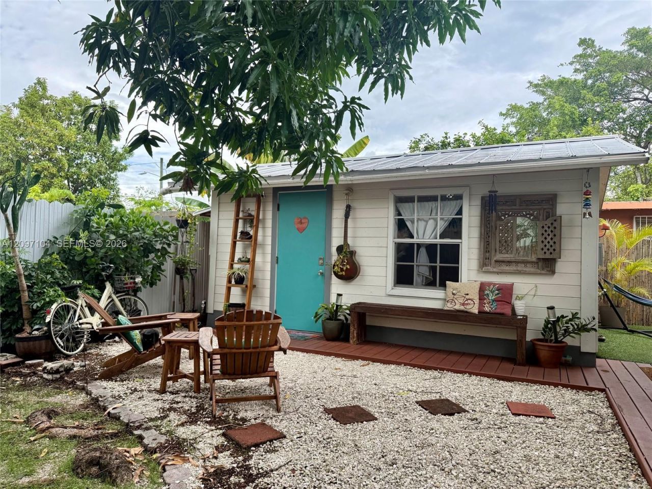 170 NW 18th Ct , Miami, FL 33125 Photo