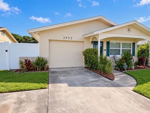 3952 14TH AVENUE N, ST PETERSBURG, FL 33713