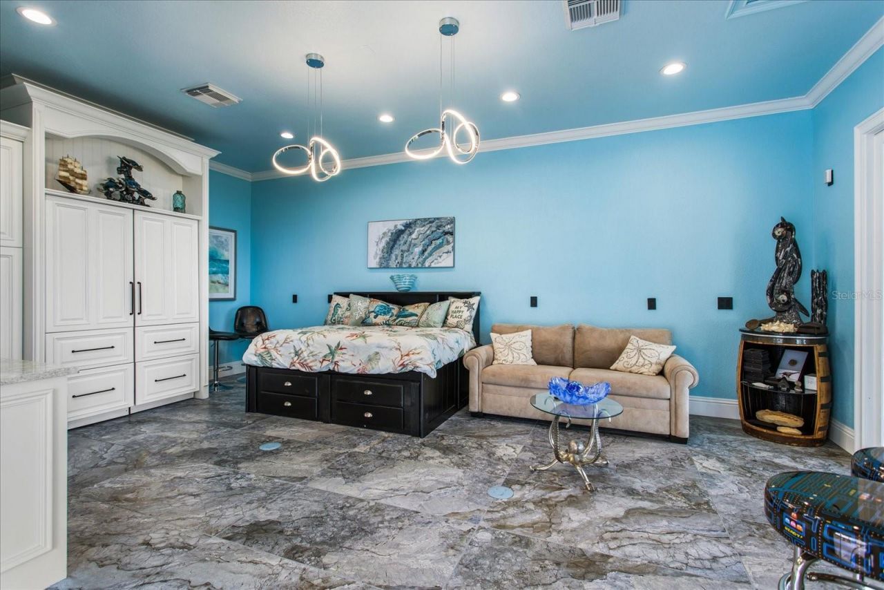 7500 Daetwyler Drive, Belle Isle, FL 32812 Photo