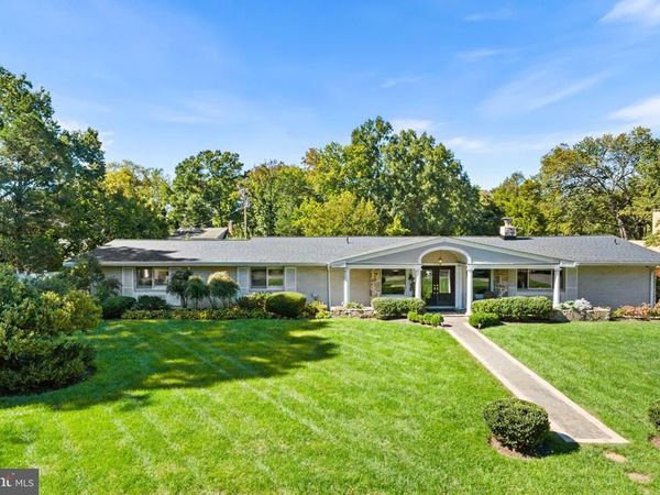 7910 W BOULEVARD DRIVE, ALEXANDRIA, VA 22308