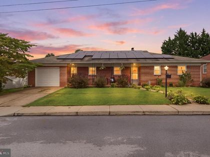 212 GROSS AVENUE Dover, PA 17315