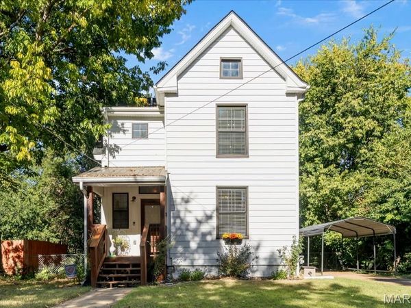 7407 Commonwealth Avenue , Maplewood, MO 63143