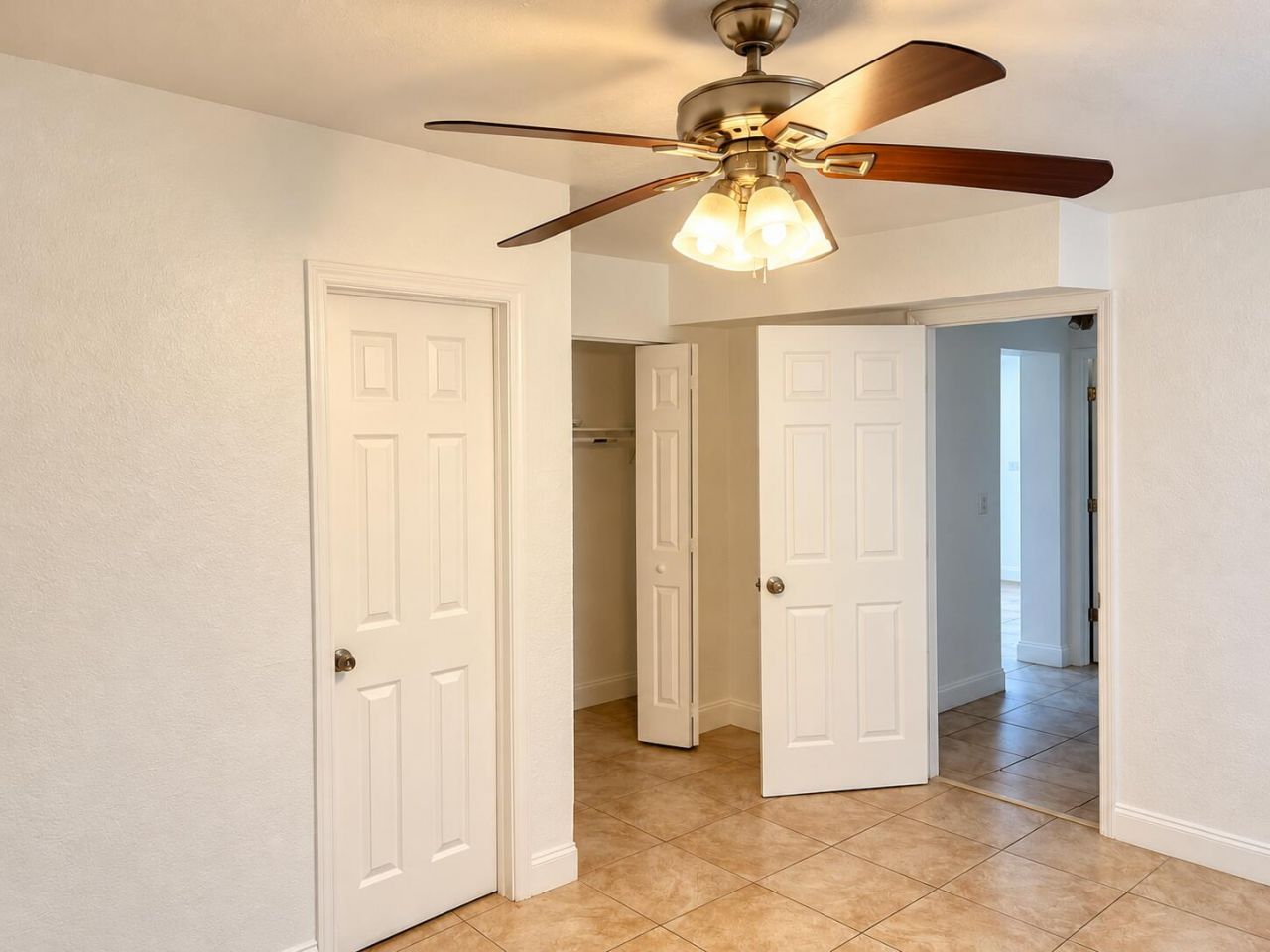 5260 NE 16th Avenue, Pompano Beach, FL 33064 Photo