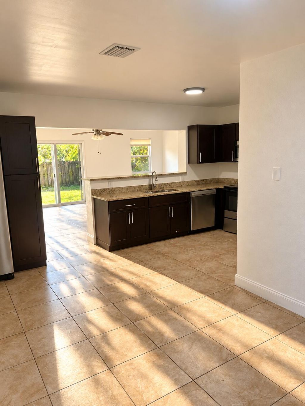 5260 NE 16th Avenue, Pompano Beach, FL 33064 Photo