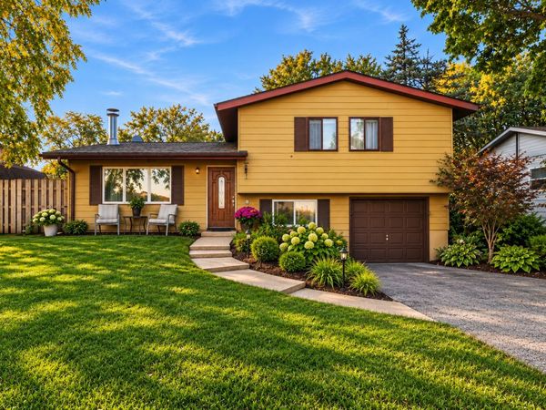 1403 Jefferson Street , Lake In The Hills, IL 60156