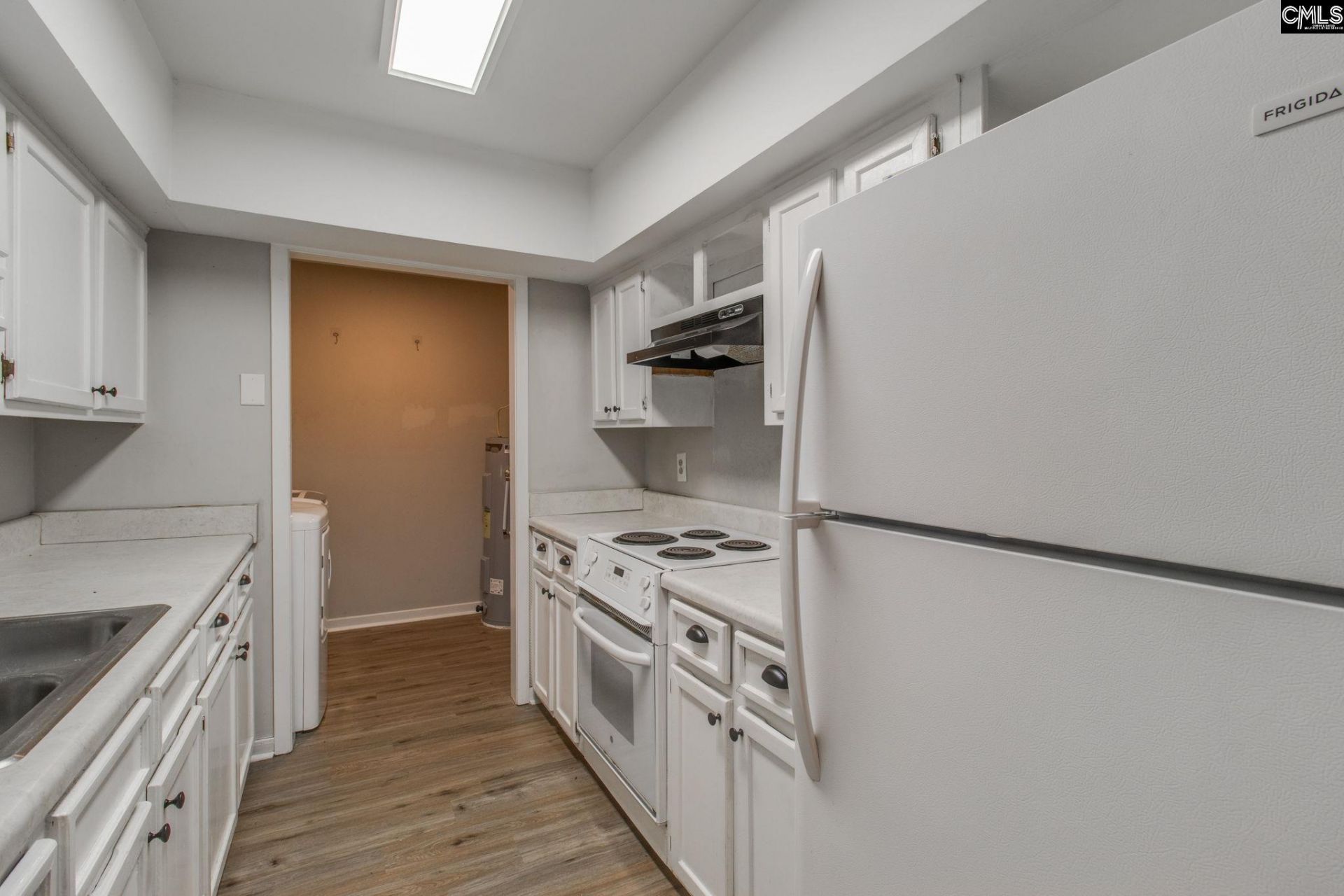1003 Village Creek Drive  Photo 10